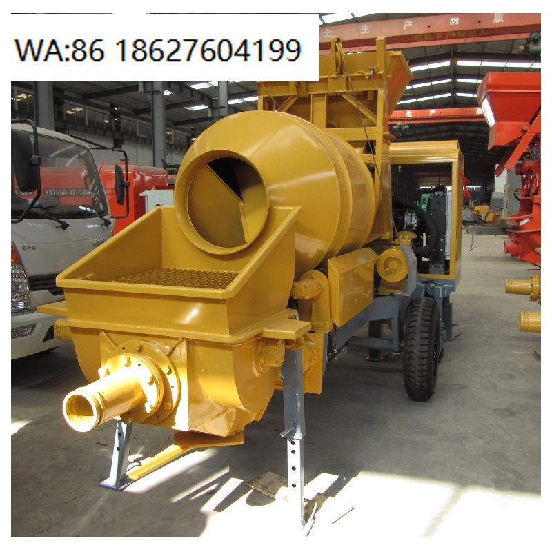 Concrete Mixer Small - Bétonnière autochargeante 15m3/h avec pompe, équipement